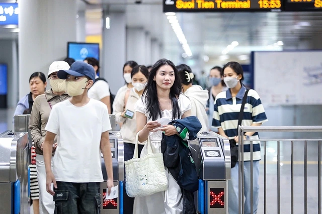 TP.HCM tiến tới Đại hội Đảng bộ lần thứ I: TP.HCM với tầm nhìn 'siêu đô thị quốc tế' - Ảnh 1