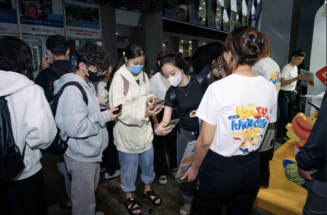 600.000 sinh viên TP.HCM… hết lo chỗ thuê trọ, việc làm - Ảnh 1