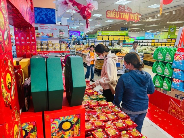 Đến Co.opmart mua gì cũng ‘hời’ - Ảnh 1