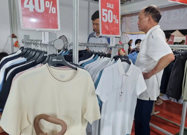 Đề xuất hộ kinh doanh doanh thu 1 tỉ mới chịu thuế, Bộ Tài chính nói gì? - Ảnh 2