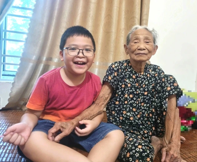 Có được đăng ký ông bà ngoại là người phụ thuộc để giảm trừ gia cảnh? - Ảnh 2