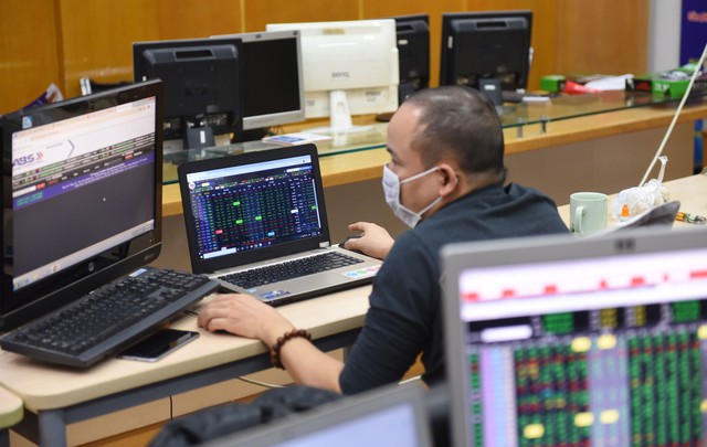 Công ty chứng khoán chạy đua tham gia thị trường tài sản mã hóa - Ảnh 1