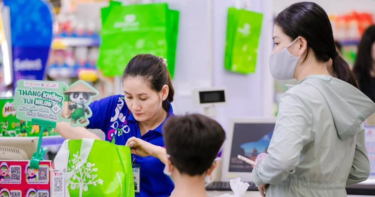 Doanh nghiệp bán lẻ định hướng tiêu dùng xanh