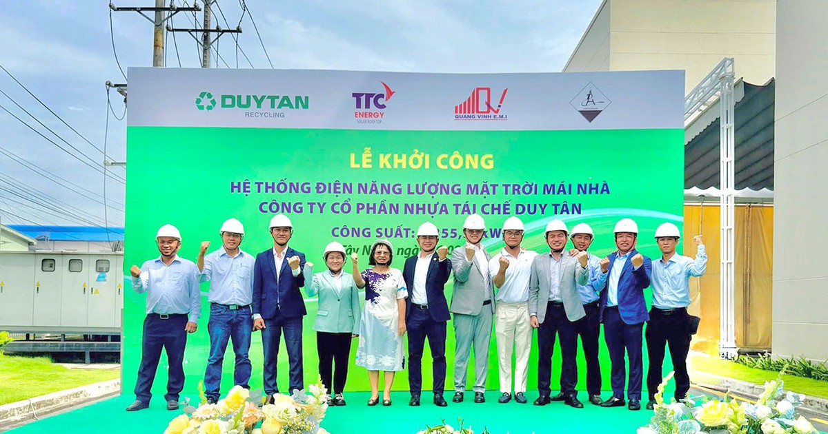 Điện mặt trời mái nhà tại DUYTAN Recycling - Bước tiến xanh hóa sản xuất