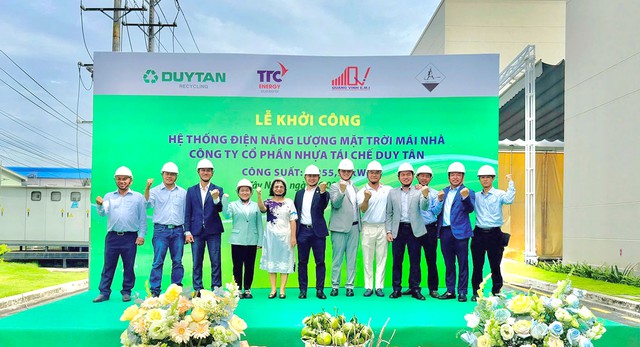 Điện mặt trời mái nhà tại DUYTAN Recycling - Bước tiến xanh hóa sản xuất - Ảnh 1