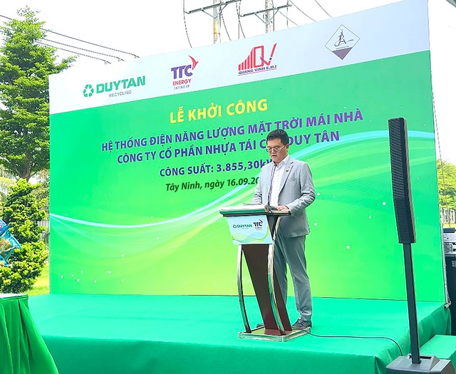 Điện mặt trời mái nhà tại DUYTAN Recycling - Bước tiến xanh hóa sản xuất - Ảnh 3