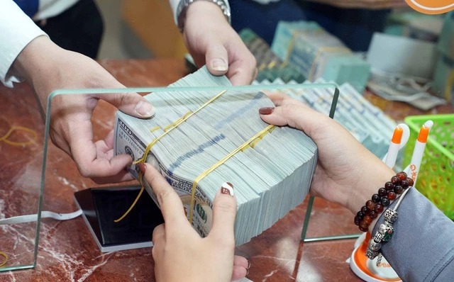 Hơn 26 tỉ USD vốn FDI đổ vào Việt Nam trong 8 tháng - Ảnh 1