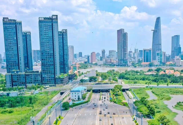 Hầm Thủ Thiêm cấm xe 3 ngày từ mai, người dân đi đường nào? - Ảnh 1