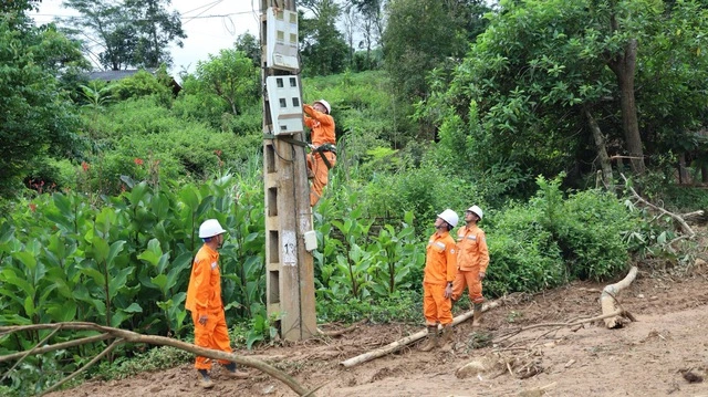 Hàng triệu khách hàng tiêu thụ điện cao hơn 30% nhưng 'không có sai sót' - Ảnh 1