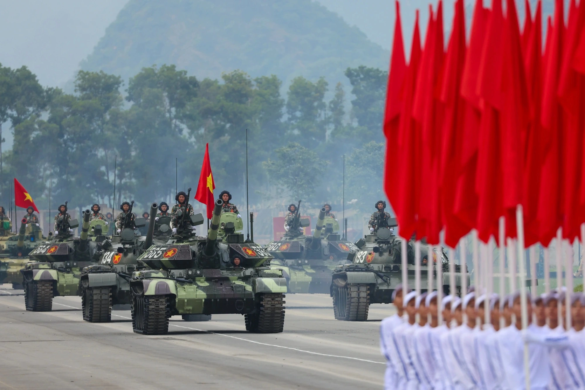 80 năm Việt Nam gầy dựng vị thế - Ảnh 4