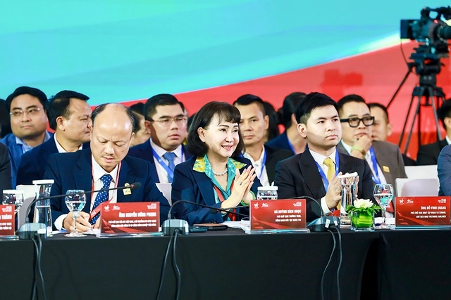 Diễn đàn Kinh tế tư nhân Việt Nam 2025: 3 kiến nghị từ Tập đoàn TTC - Ảnh 1