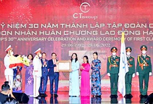 33 năm trong 80 năm, câu chuyện về 'ý chí Việt Nam, trí tuệ Việt Nam' - Ảnh 1