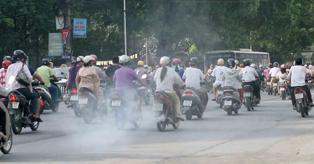 Cục Môi trường: 'Kiểm soát khí thải ô tô, xe máy là bước đi tất yếu'