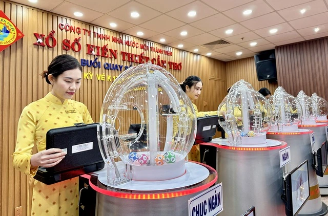 Xổ số kiến thiết Cần Thơ trả thưởng 486 vé trúng giải độc đắc - Ảnh 1