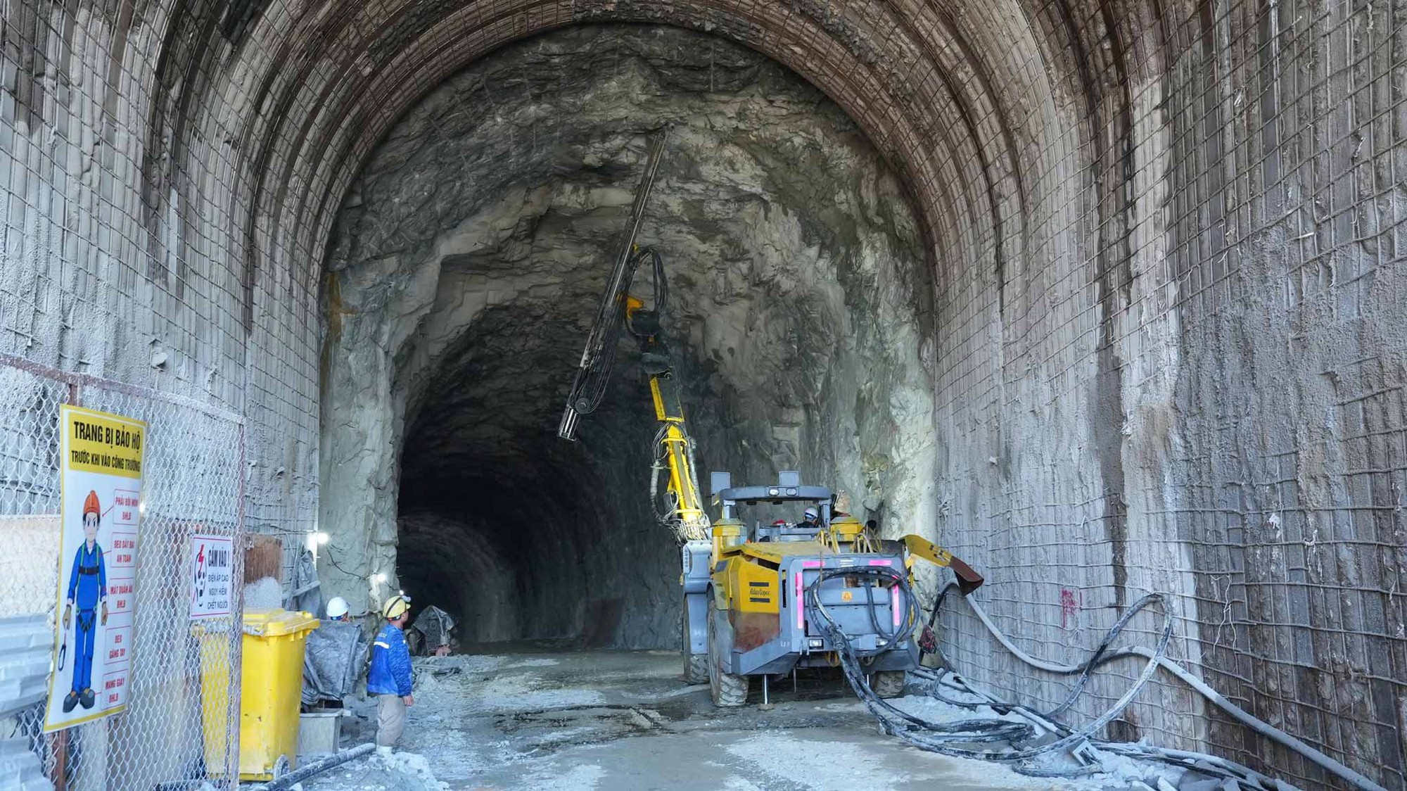 Dự án thủy điện 1 tỷ USD đang gặp khó của EVN nhận 'cú hích' 430 triệu Euro từ châu Âu - Ảnh 4