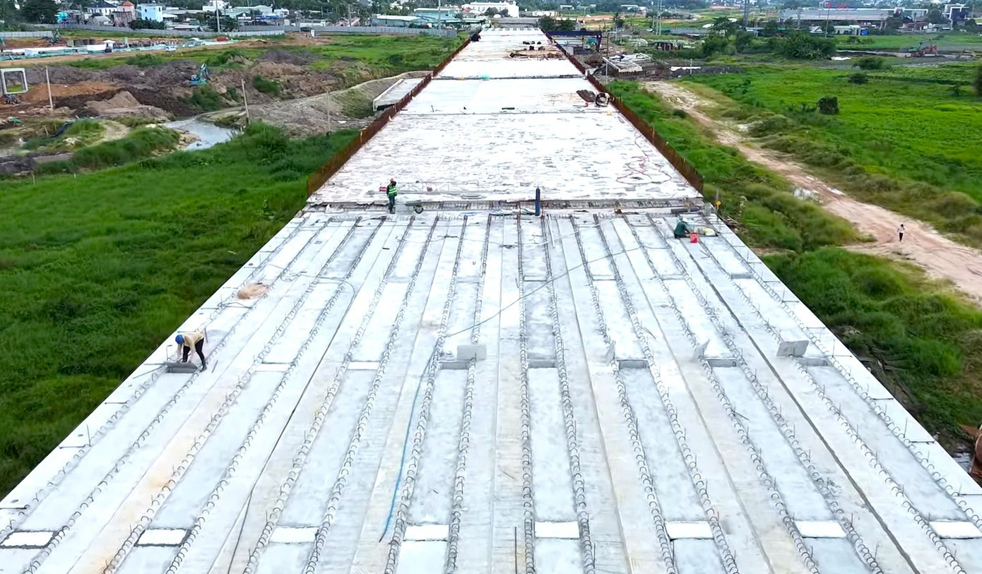 TPHCM tăng tốc giải ngân với các dự án hạ tầng trọng điểm - Ảnh 2