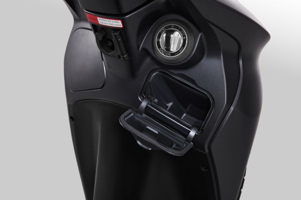 Ra mắt xe tay ga tam giác mạch giá ngang Vision: Ăn xăng 1,75L/100km, cốp lớn, có Smartkey - Ảnh 5