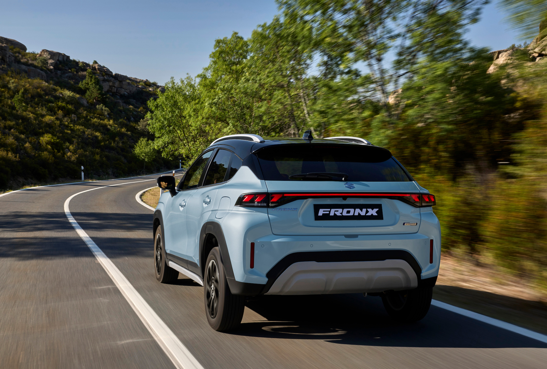 Suzuki ra mắt tại Việt Nam SUV đô thị Fronx giá từ 520 triệu - Ảnh 4