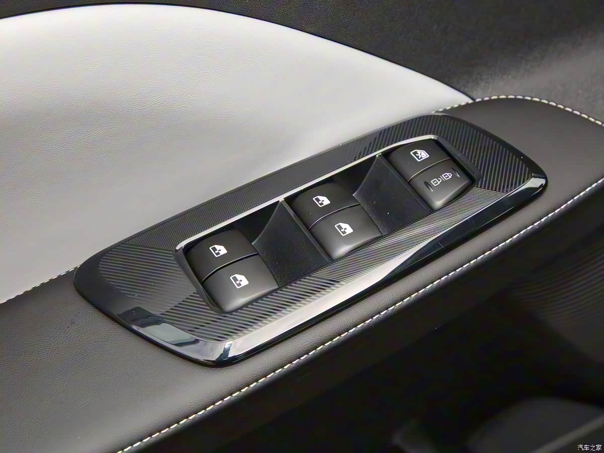 'Ông trùm' xe tải tại Việt Nam ra mắt SUV ngang cỡ Honda CR-V: đi Hà Nội-Quảng Bình chỉ trong 1 lần sạc, giá chưa tới 500 triệu đồng - Ảnh 6