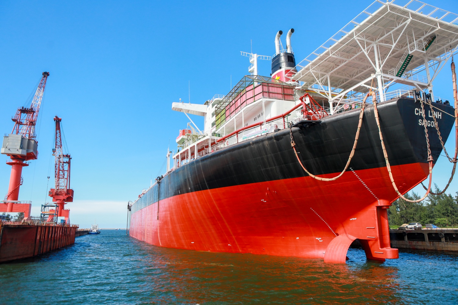 “Thành phố nổi” 150.000 tấn cán đích trước hạn, doanh nghiệp Việt lập kỳ tích - Ảnh 4