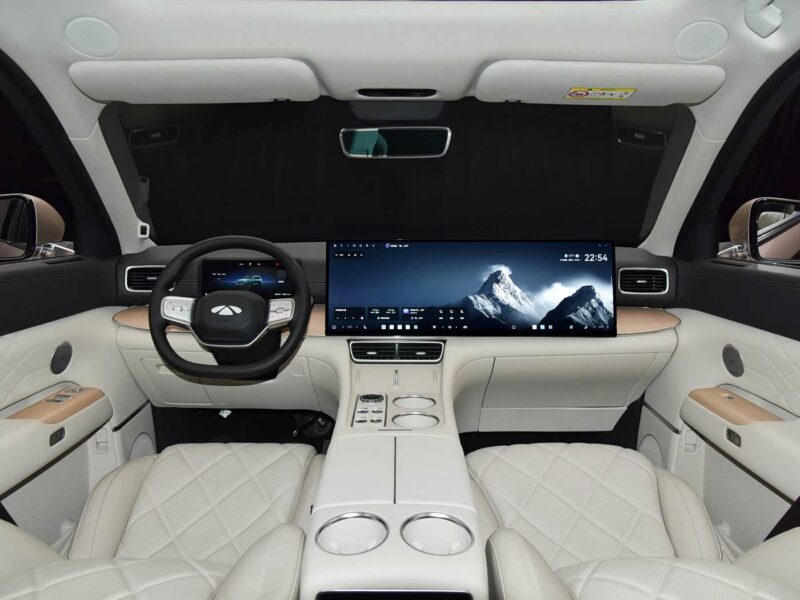 Hãng xe xây nhà máy 20.000 tỷ tại Việt Nam ra mắt mẫu SUV siêu tiết kiệm xăng: chạy full nhiên liệu 1.400 km, giá từ 740 triệu đồng - Ảnh 4