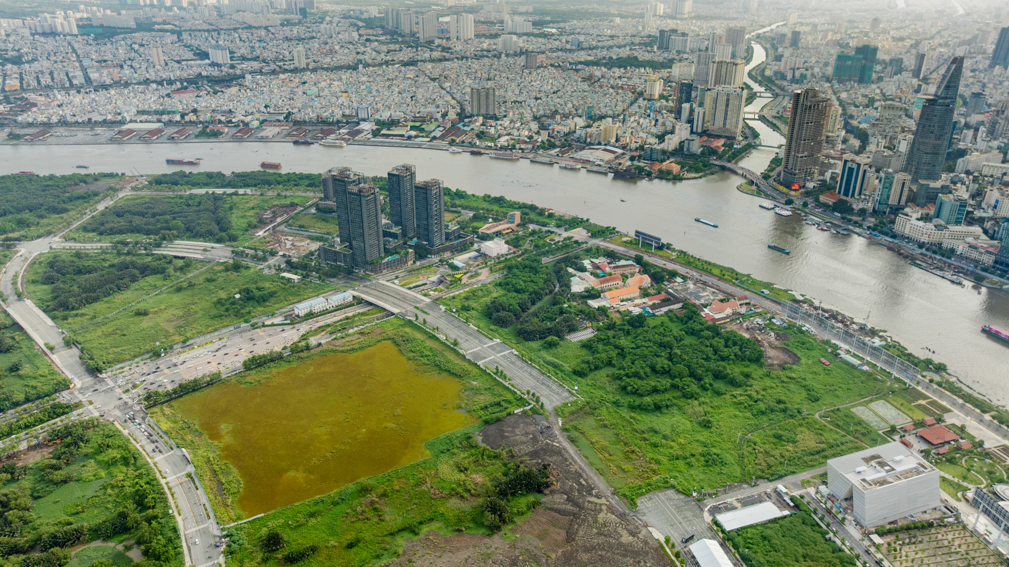 Toàn cảnh khu đất dự án 20.000 tỷ nơi ông lớn ngoại muốn rút, đại gia Việt muốn thế chân ở TP.HCM - Ảnh 2