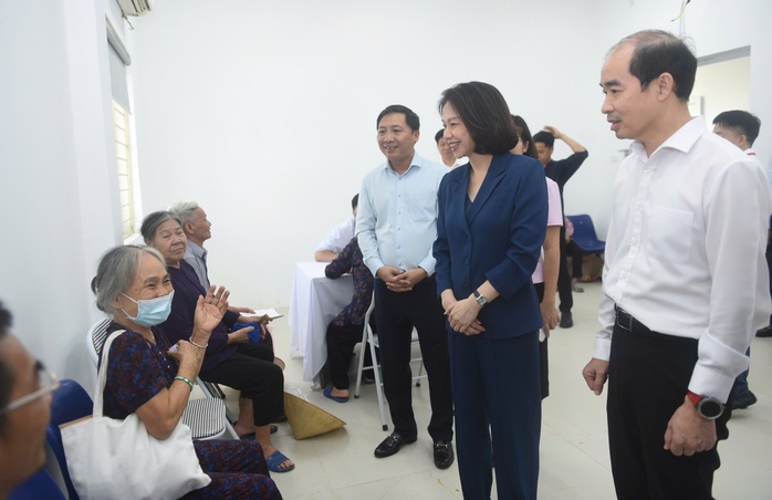 Hà Nội sẽ khám miễn phí cho người dân ít nhất mỗi năm 1 lần - Ảnh 1