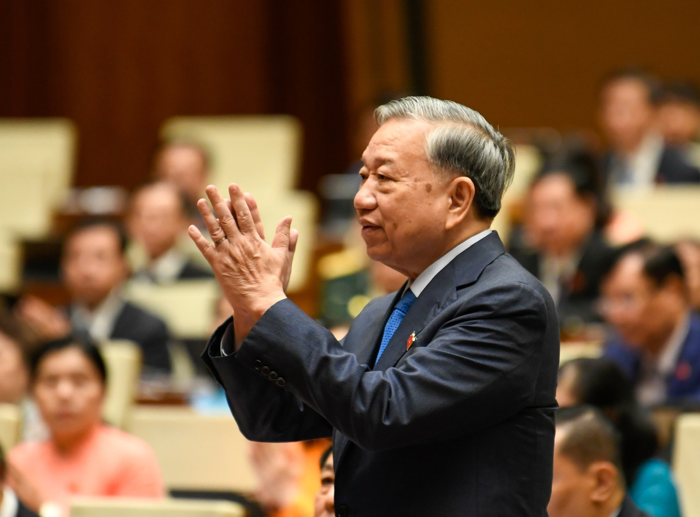 Khối lượng công tác lập pháp lớn nhất trong lịch sử các kỳ họp Quốc hội - Ảnh 2