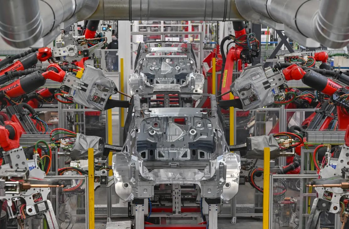 Duy nhất Tesla có lợi nhuận trên thị trường xe điện Mỹ, hàng loạt đối thủ báo lỗ - Ảnh 2