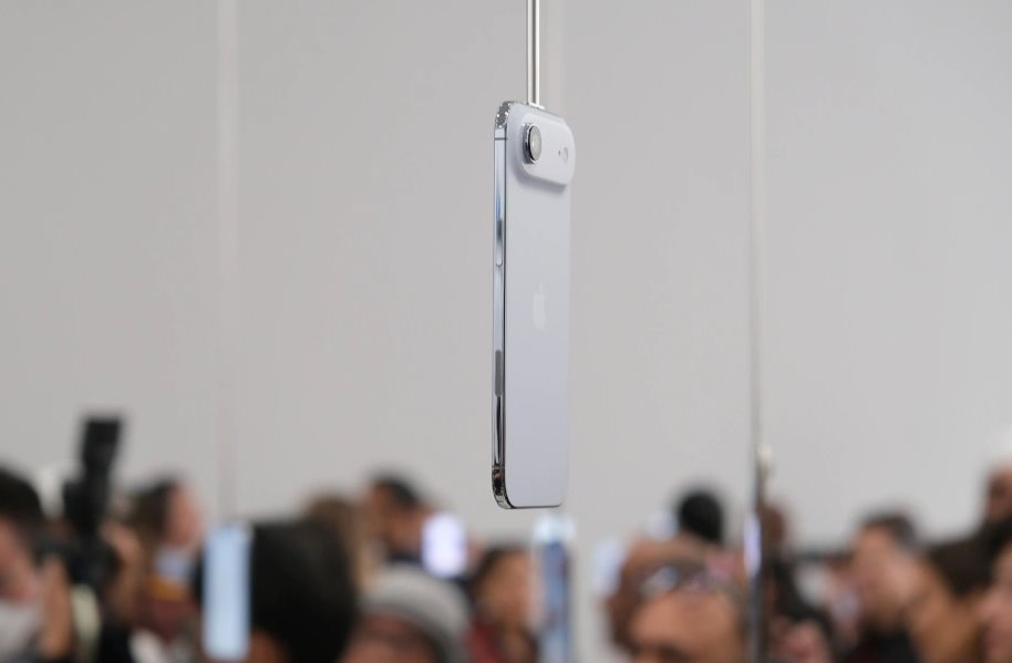 Apple sắp phải dừng sản xuất iPhone Air vì ít người mua: Thiết kế 'mỏng nhẹ' thất bại trước tính thực dụng - Ảnh 3