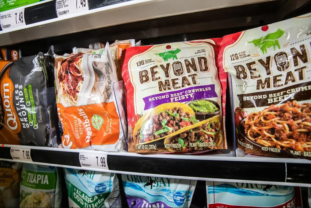 Lạ lùng doanh nghiệp 'thịt giả' thua lỗ nhưng cổ phiếu vẫn tăng 1.000% trong 4 phiên nhờ nhà đầu tư nhỏ lẻ kêu gọi nhau trên Youtube và Reddit - Ảnh 2