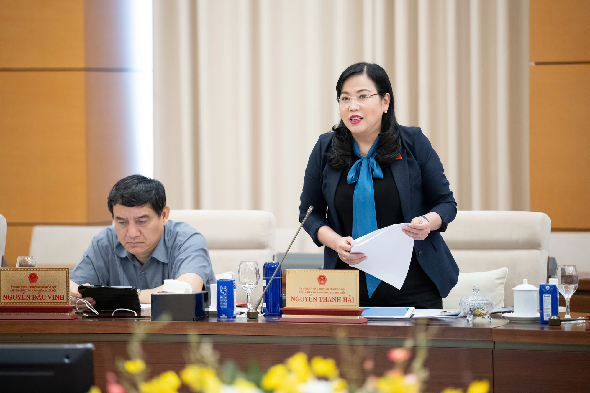 "Hợp đồng bảo hiểm mẫu quá dày và khó hiểu, dẫn đến rủi ro cho người tham gia bảo hiểm" - Ảnh 1