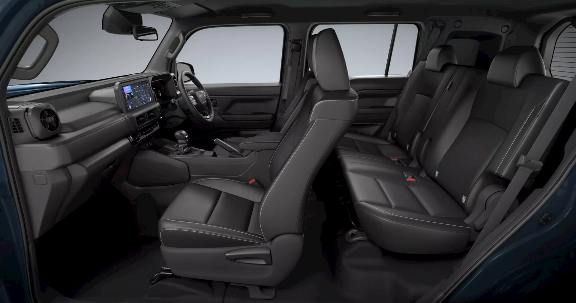 Đừng nhầm với xe Trung Quốc – đây là chiếc Land Cruiser Prado phiên bản ‘mini’ do chính Toyota ra mắt - Ảnh 11