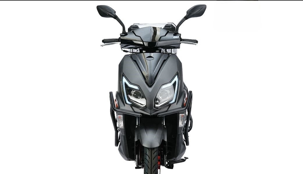 'Kẻ thay thế' Honda Air Blade ra mắt: thiết kế cá tính, trang bị hiện đại, giá chỉ 22 triệu đồng rẻ ngang Wave Alpha - Ảnh 1