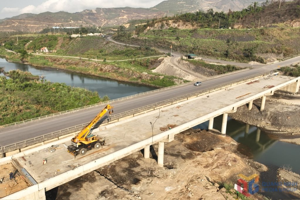 Mệnh lệnh từ công trường: Dự án 1.800 tỷ sắp "thay áo mới" cho tuyến cao tốc huyết mạch phía Bắc - Ảnh 2