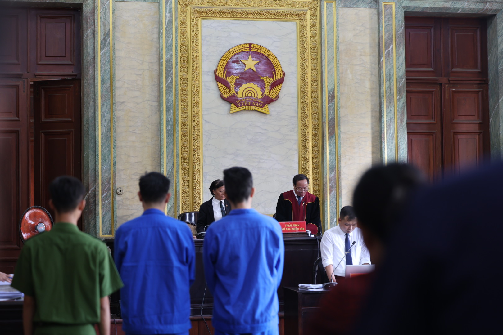 Anh em cựu chủ tịch Asanzo xin giảm nhẹ hình phạt - Ảnh 1