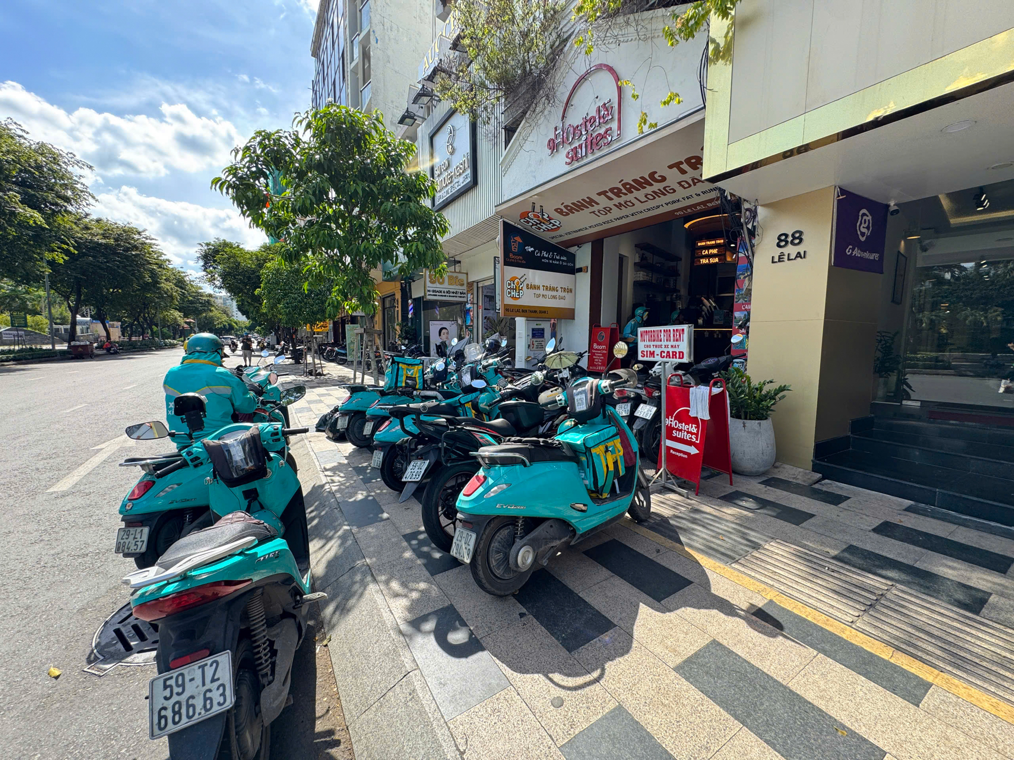 Xanh SM Ngon nhập cuộc: Cuộc đua giao đồ ăn thêm khốc liệt, thế song mã của GrabFood - ShopeeFood có lung lay? - Ảnh 3