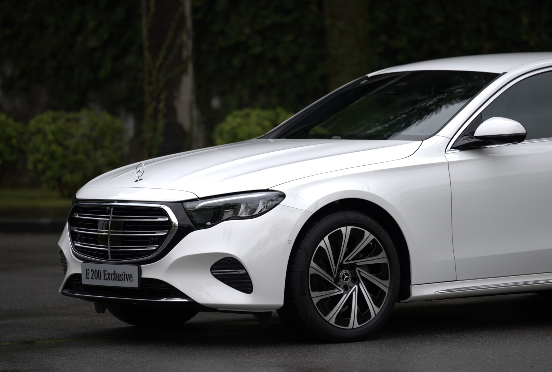 Mercedes-Benz E-Class 2025 chính thức ra mắt tại Việt Nam: Lột xác từ trong ra ngoài, giá 2,45- 3,2 tỷ đồng - Ảnh 5