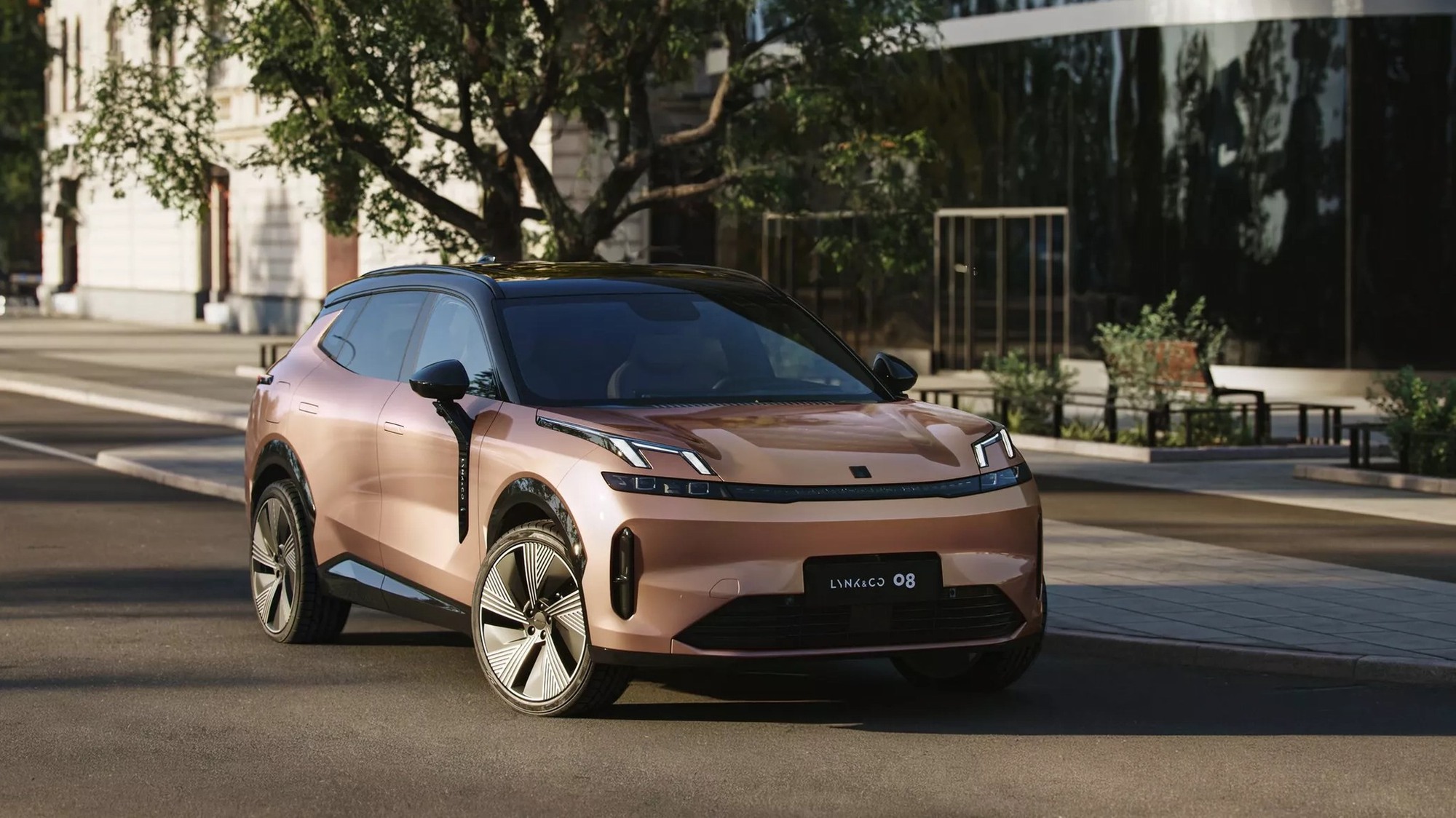 Lynk & Co 08 chốt ra mắt Việt Nam tháng này: Dự kiến 2 bản, đều PHEV, chạy 1.400km với đầy bình xăng điện - Ảnh 2