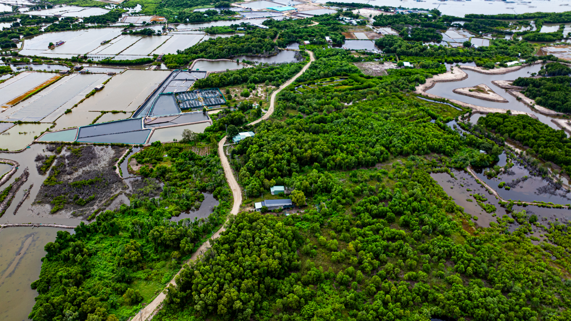 Hòn đảo chỉ cách trung tâm Vũng Tàu 3 km từng được đề xuất làm sân bay, nay có thể trở thành khu đô thị mới của Sun Group - Ảnh 5