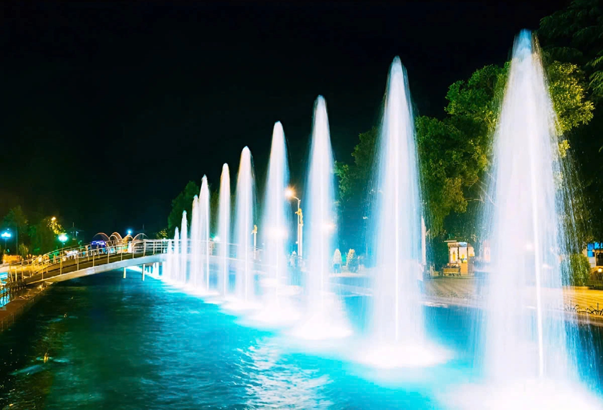 Cảnh choáng ngợp trên con sông hơn 2.000 năm tuổi ở Hà Nội sau khi Tập đoàn top đầu Việt Nam "hồi sinh" - Ảnh 47