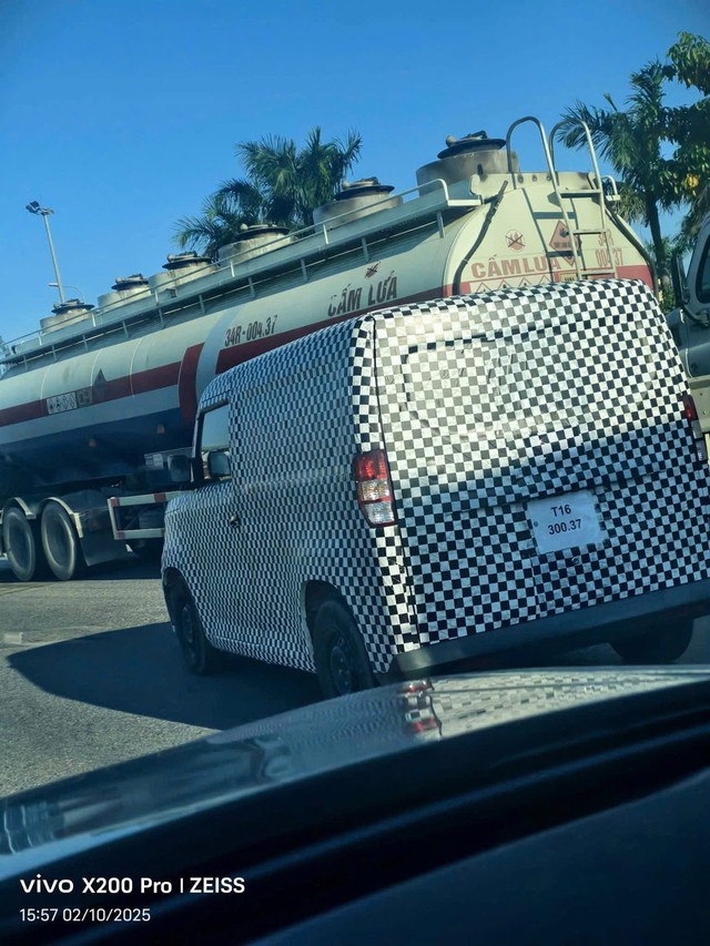 Mẫu xe mới toanh của VinFast bất ngờ lăn bánh - Ảnh 2