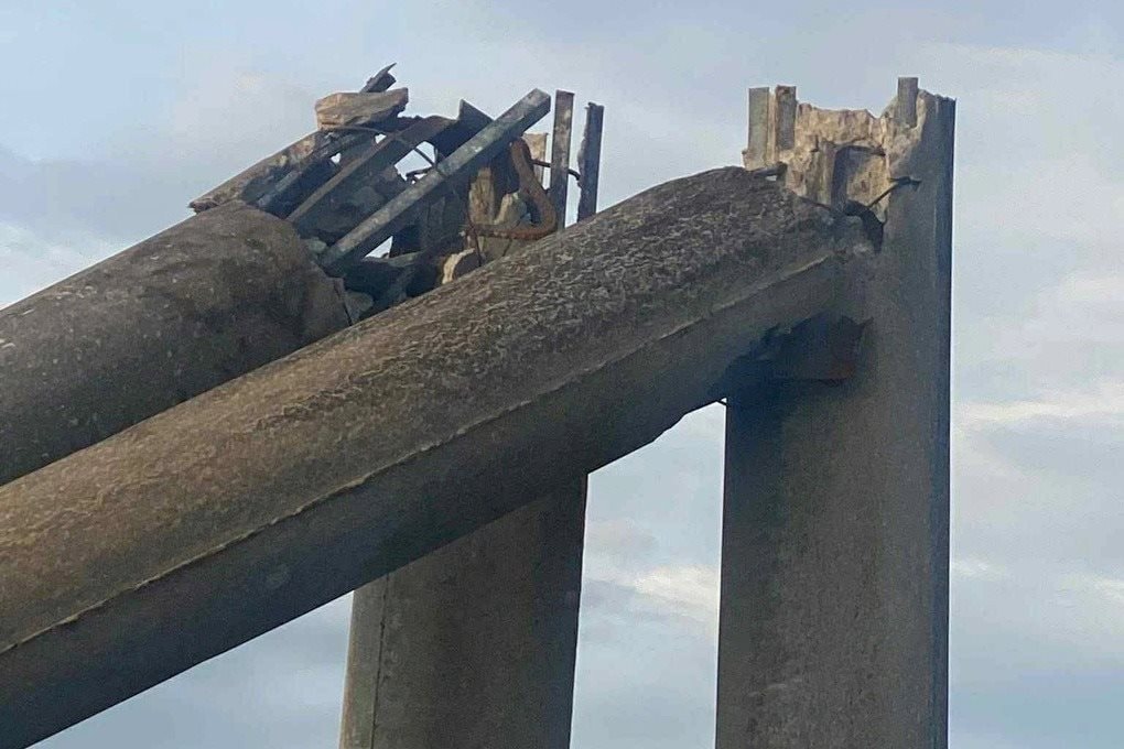 Hé lộ doanh nghiệp sản xuất cột điện bê tông bị gãy do bão Bualoi ở Hà Tĩnh: Bản thiết kế đã được kiểm nghiệm? - Ảnh 1