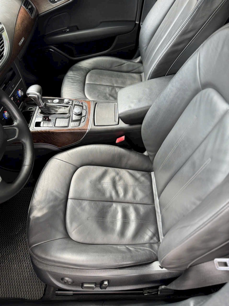 Audi A7 từng đổi được 76 cây vàng nay bán lại chưa được 4 cây, rẻ ngang Vios 'đập hộp' sau 12 năm lăn bánh - Ảnh 7