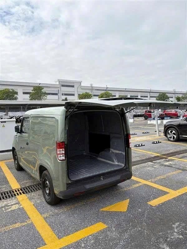 VinFast âm thầm "sửa" một thông số quan trọng của EC Van: Bức ảnh này chỉ ra điều khác biệt - Ảnh 4