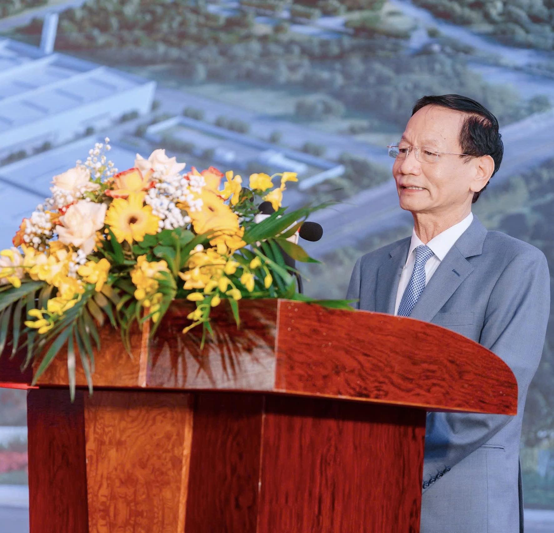 Bắt tay hãng xe Trung Quốc, Chủ tịch Vũ Văn Tiền chính thức khởi công nhà máy sản xuất ô tô tại Hưng Yên, công suất 120.000 xe/năm - Ảnh 1