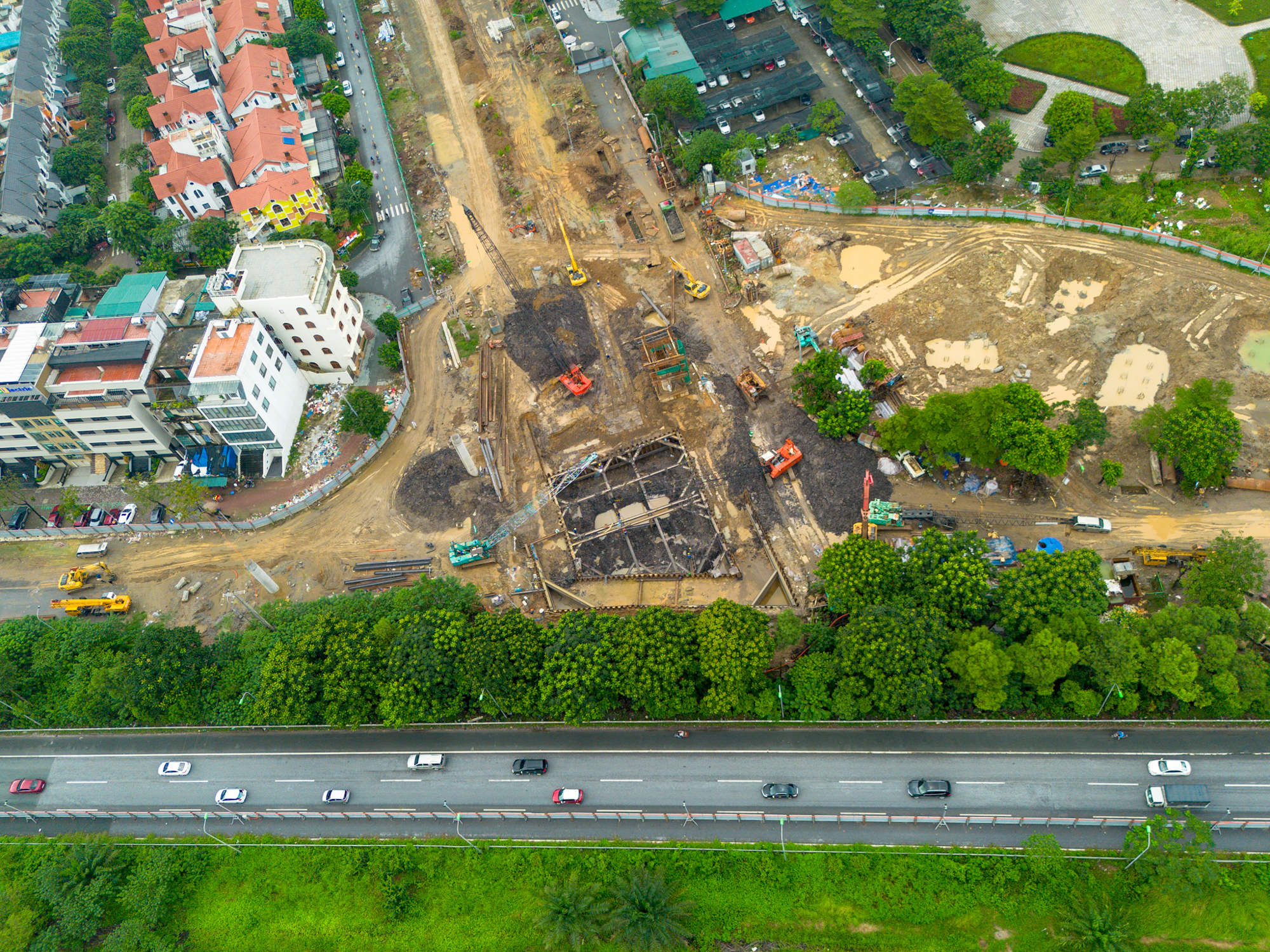 Thay bạn đi xem công trường xây nút giao 2.400 tỷ vượt qua đại lộ rộng nhất Việt Nam - Ảnh 6