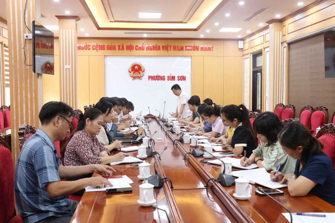 Chính quyền hai cấp: Tiền lương không phải là tất cả với cán bộ, công chức - Ảnh 2