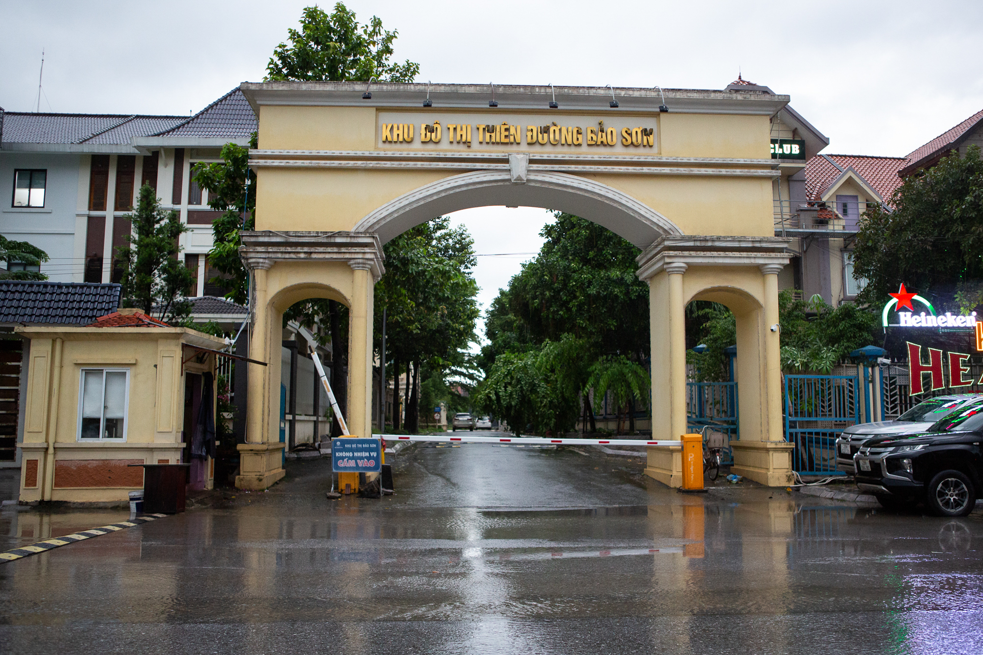 Thay bạn xem nhà ngày mưa bão: Geleximco hoá làng chài, Vinhomes Smart City vẫn thông thoáng - Ảnh 11