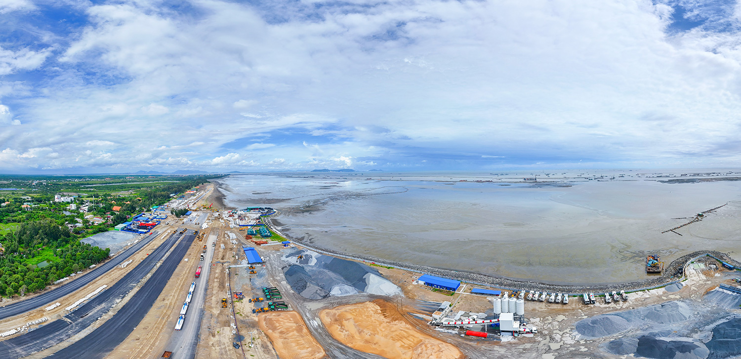 Toàn cảnh khu vực sẽ xây nhà hát có sức chứa lớn nhất Đông Nam Á, công viên 122 ha, dự kiến đón hàng chục triệu lượt khách/năm - Ảnh 7